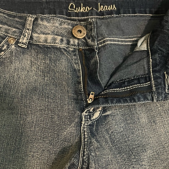 Suko cropped jeans -final price drop - Picture 3 of 10